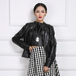 萨迪新款皮衣 时尚女装零售新风尚